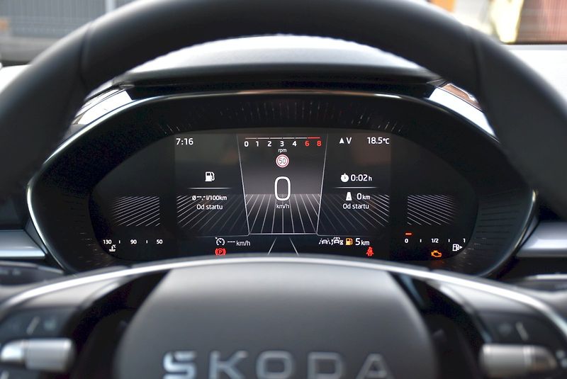 Škoda Fabia (2026) Top Selection 1,0 TSI 70 kW 5- - fotka 22 z 35