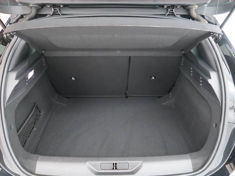 Peugeot 308 (2024) 1.2 PureTech, Serv.kniha - fotka 14 z 17