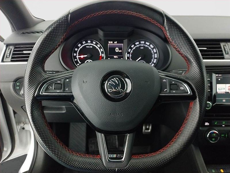 Škoda Octavia (2017) RS 2.0 TDI, Kůže, Navi - fotka 16 z 21