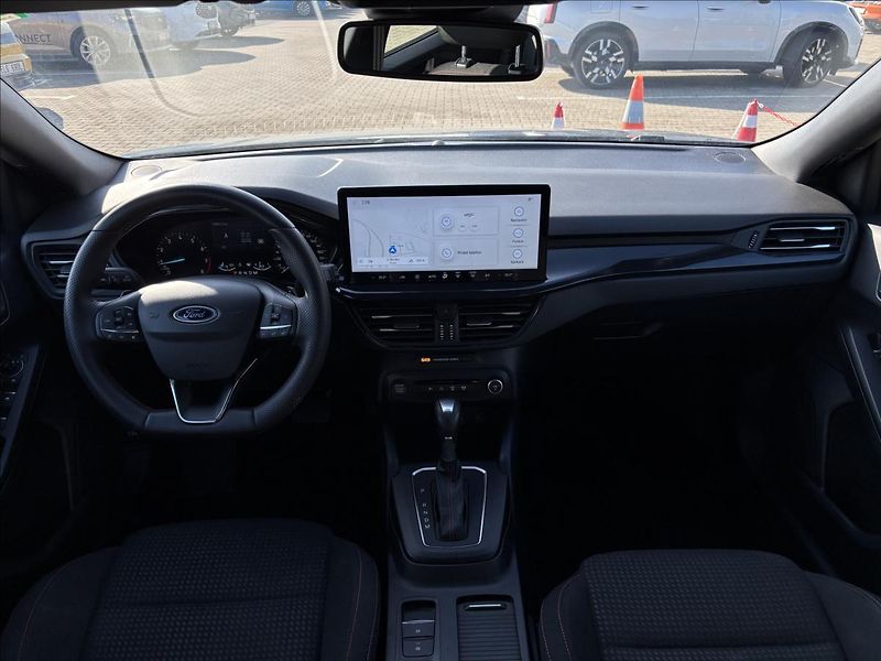 Ford Focus 1,0 EcoBoost  92kW ST-Line - fotka 17 z 28