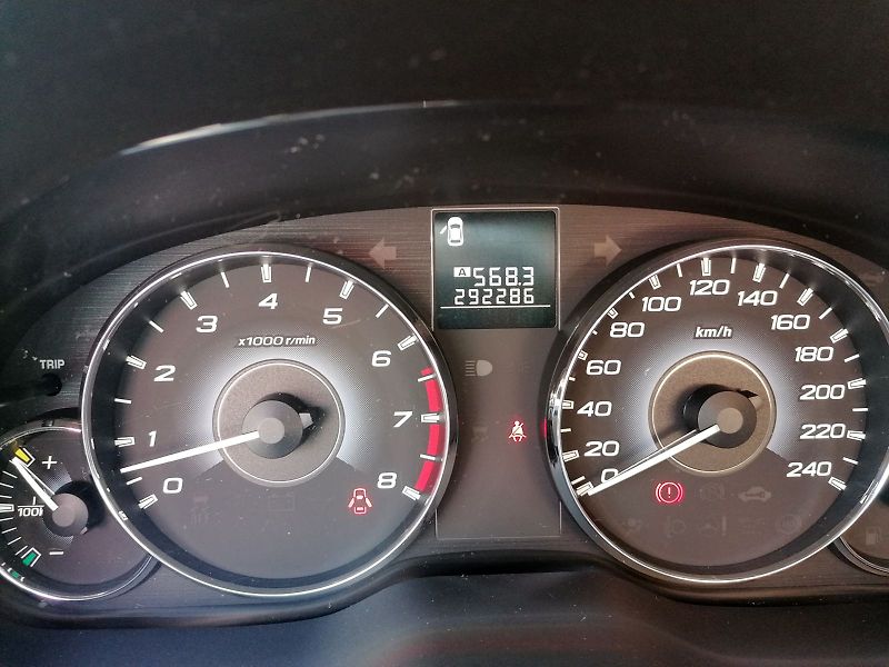 Subaru Outback (2010) 2.5i Comfort MY2010 - fotka 5 z 10