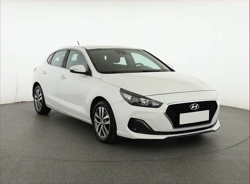 Hyundai i30 (2018) 1.4 T-GDI, ČR,1.maj - fotografie inzerátu