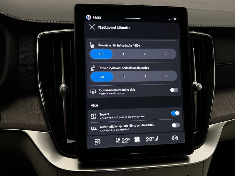 Volvo XC90 (2026) T8 AWD RECHARGE ULTRA DARK - fotka 38 z 46