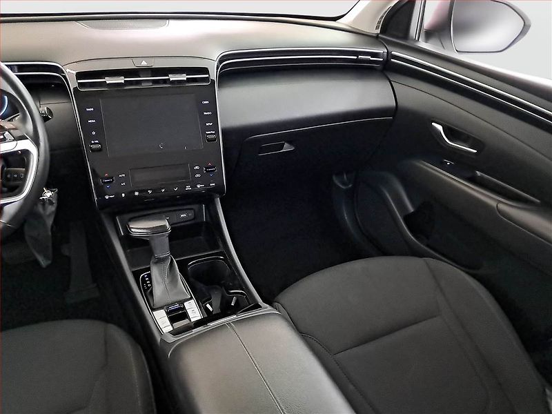 Hyundai Tucson (2022) 1.6 T-GDI, Automat, Serv.kniha - fotka 8 z 19