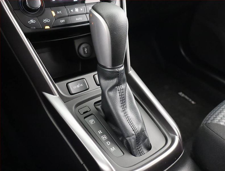Suzuki SX4 S-Cross (2022) Premium 1.4 BoosterJet - fotka 13 z 23