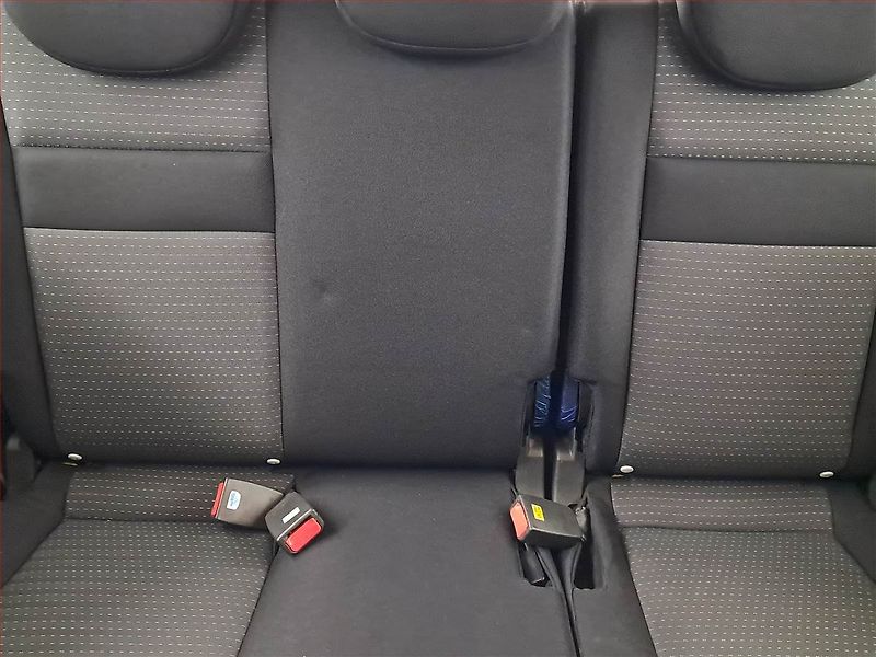 Hyundai Getz (2007) 1.4i, Serv.kniha, nová STK - fotka 10 z 13