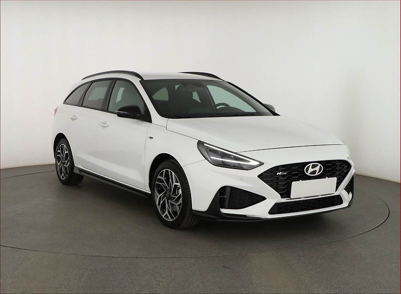 Hyundai i30 (2025) 1.0 T-GDI, N- Line, Navigace - fotografie inzerátu