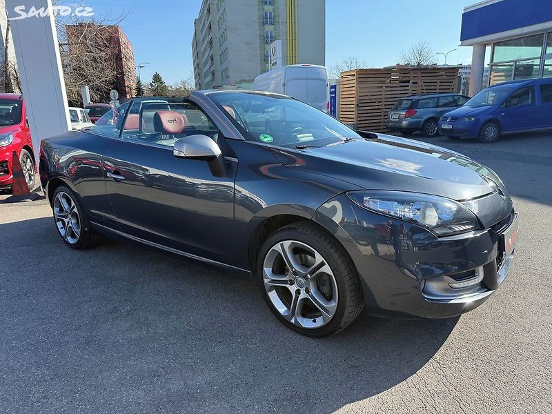 Renault Mégane 2.0 dCi 118kW - fotka 15 z 43