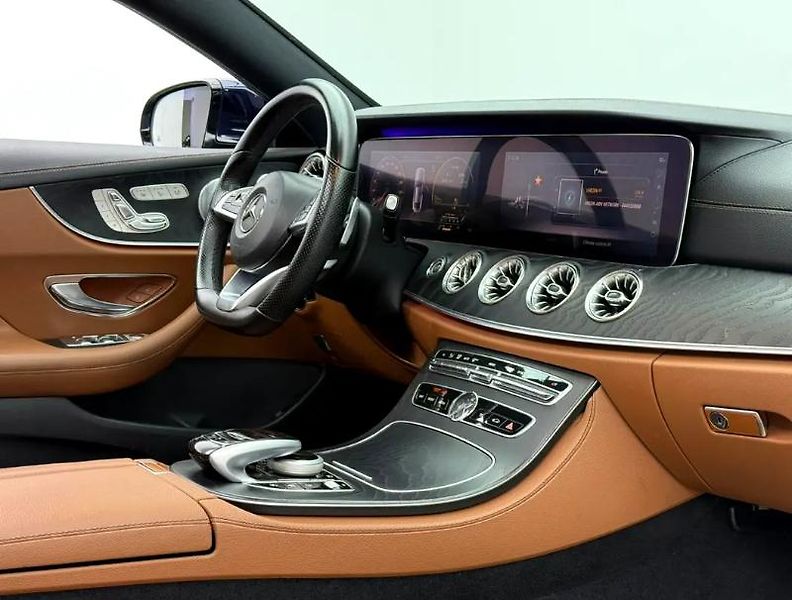 Mercedes-Benz Třídy E (2018) Elegantní kupé - fotka 14 z 15
