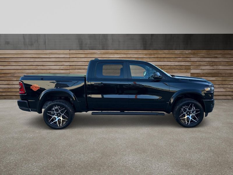 Dodge RAM (2026) +HEMI+DPH+OFFROAD PAKET+ - fotka 2 z 25
