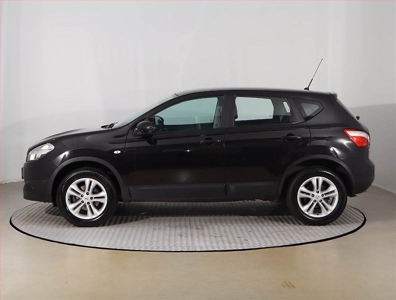 Nissan Qashqai (2014) 1.6, Serv.kniha, Tempomat - fotka 3 z 15