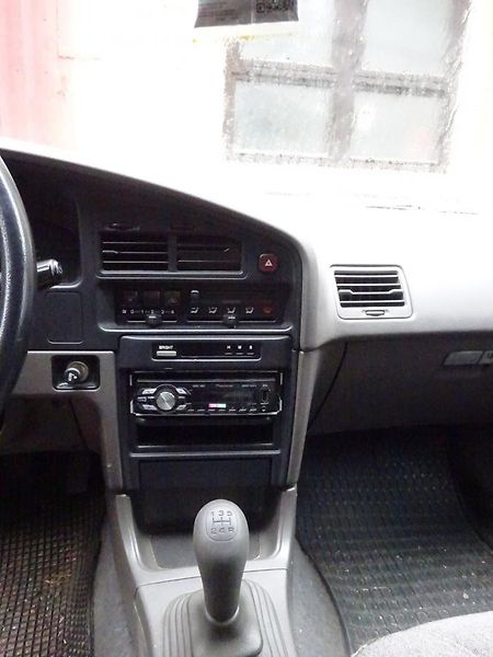 Subaru Legacy (1991) 1,8  - fotka 5 z 15