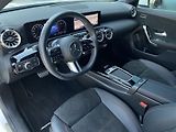 Mercedes-Benz CLA 180 d Shooting Brake - náhled 9