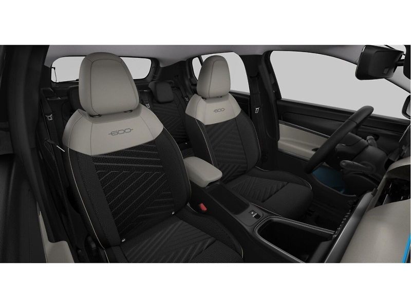 Fiat 600 (2026) 1.2 Turbo Hybrid 145k MHEV eDC - fotka 5 z 5