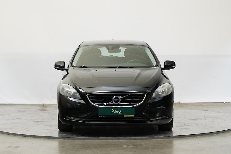 Volvo V40 - fotka 4 z 14