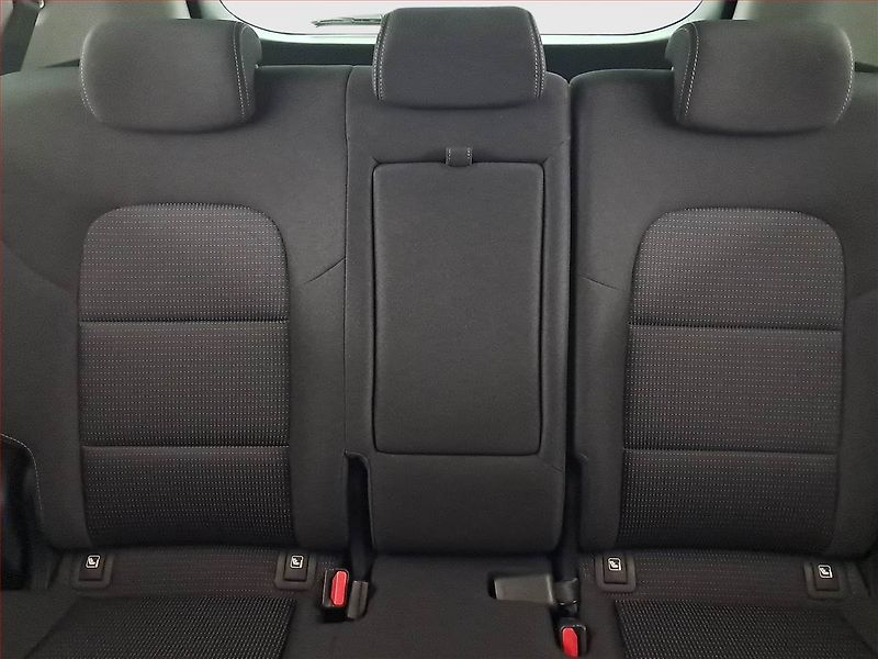 Kia Sportage (2021) 1.6 T-GDI - fotka 10 z 22