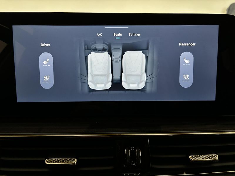 Omoda 5 (2026) Premium 1.6 tGDI 108kW - fotka 23 z 33