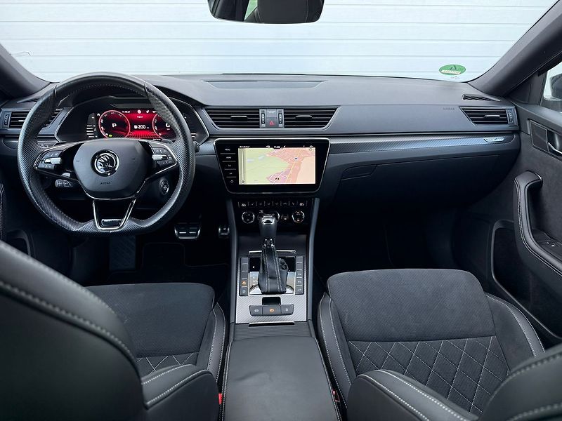 Škoda Superb 2.0TDI 110kW DSG Sportline Taž - fotka 5 z 16