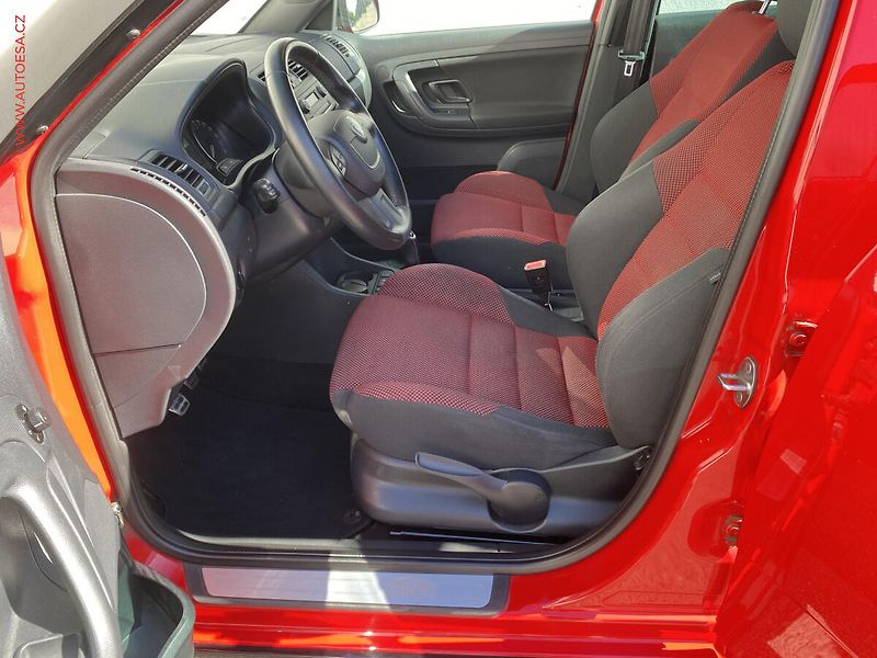 Škoda Fabia (2012) 1.2 TSi, Monte Carlo - fotka 9 z 18