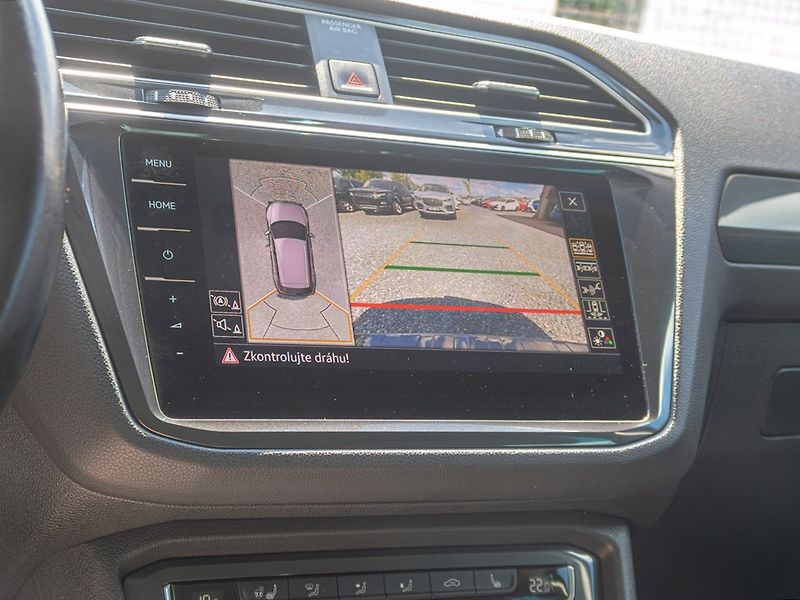 Volkswagen Tiguan (2019) 12/19 ČR 2.0BI-TDI 176KW HIGHL - fotka 22 z 59