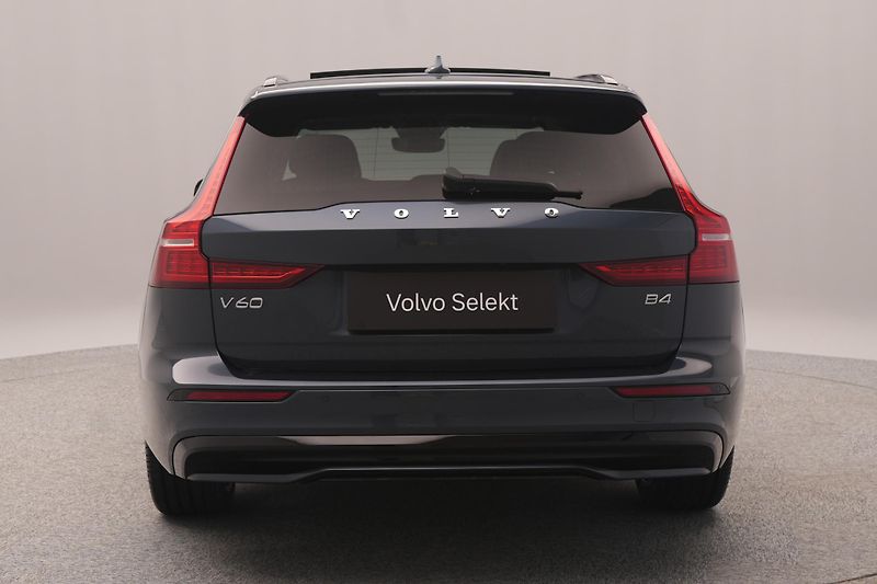 Volvo V60 B4 DARK PLUS AUT  - fotka 10 z 49