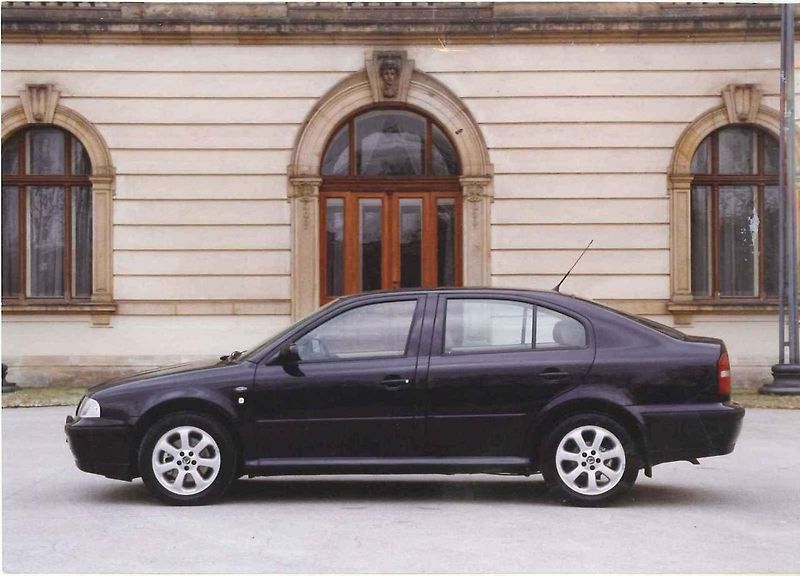 Škoda Octavia Long pro Miloše Zemana