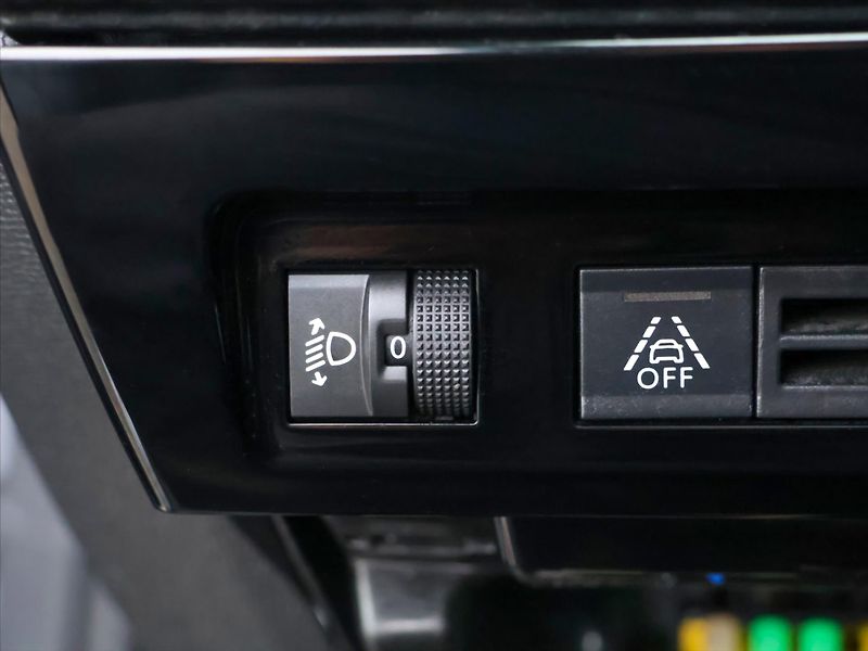 Peugeot 508 1,6 PureTech 133KW GTLINE - fotka 16 z 39