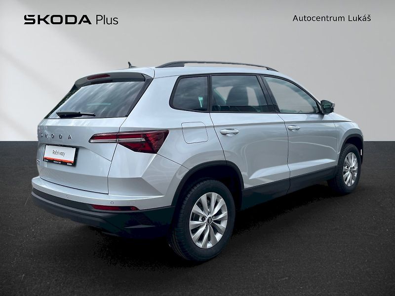 Škoda Karoq (2025) SELECTION 1.5 TSI DSG - fotka 2 z 30