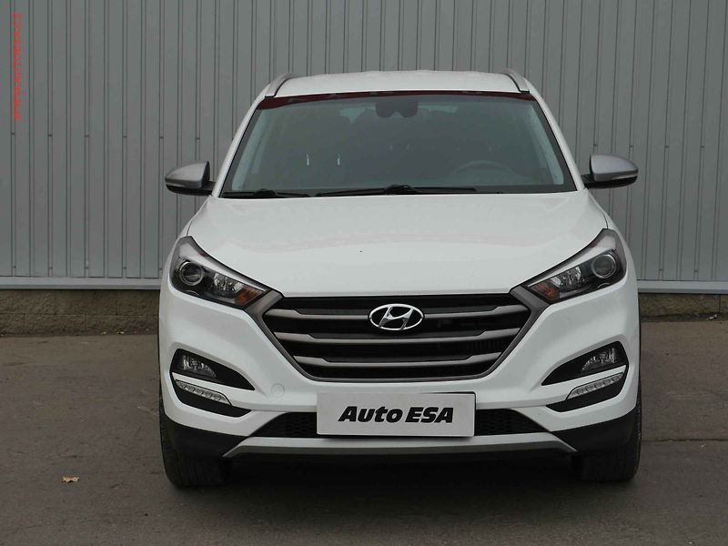 Hyundai Tucson (2017) 1.7 CRDi, ČR, AC, TZ, navi - fotka 2 z 25