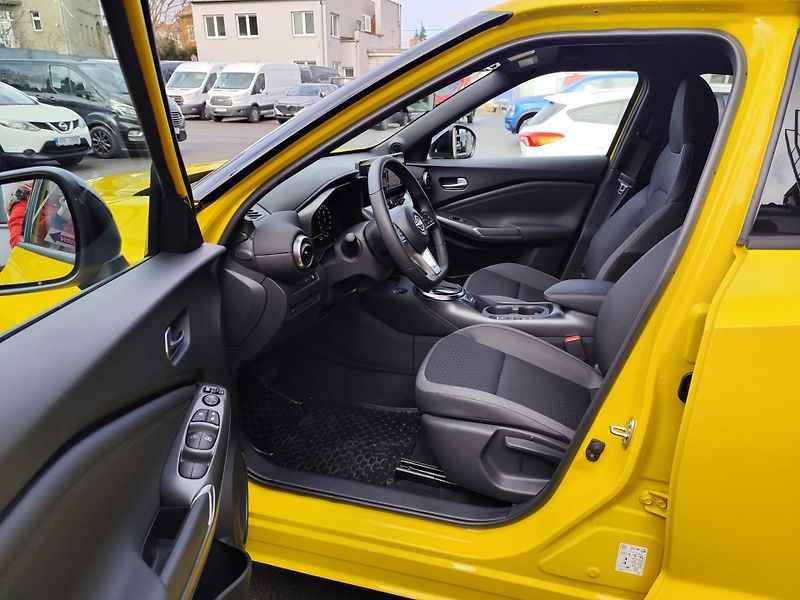 Nissan Juke (2024) 1.6 HEV 143k N-CONNECTA, DEMO - fotka 9 z 17