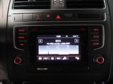 Volkswagen Polo (2016) 1.2 TSi, ČR, AC, STK6/28 - náhled 12