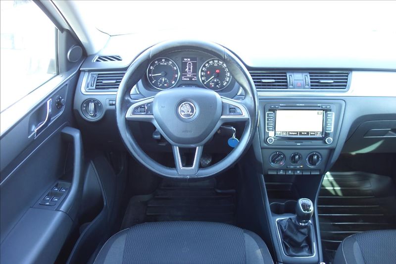 Škoda Rapid 1,2 MPi + LPG, AMBITION. - fotka 16 z 29