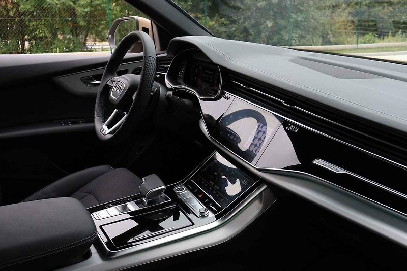 Audi Q8 po faceliftu v testu Matěje Myšky.