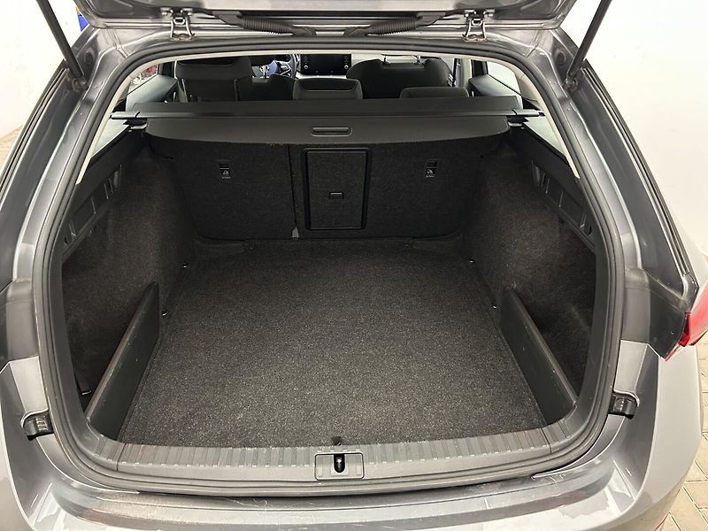 Škoda Octavia 1.5 TSI Ambition - fotka 21 z 23