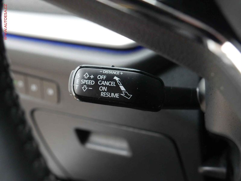 Škoda Octavia (2020) 2.0 TDi, ČR, Style Plus - fotka 17 z 20