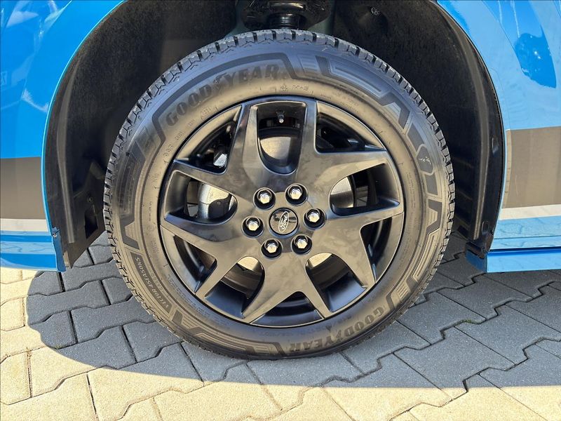 Ford Tourneo Custom 2,5 PHEV Sport 171kW - fotka 9 z 35