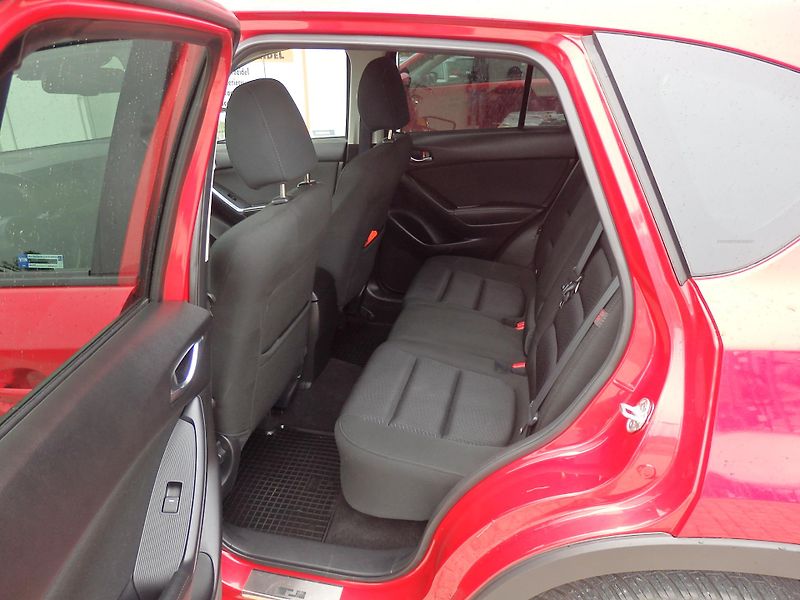 Mazda CX-5 2.0i SKYACTIV-G AWD 1. MAJITEL - fotka 7 z 15