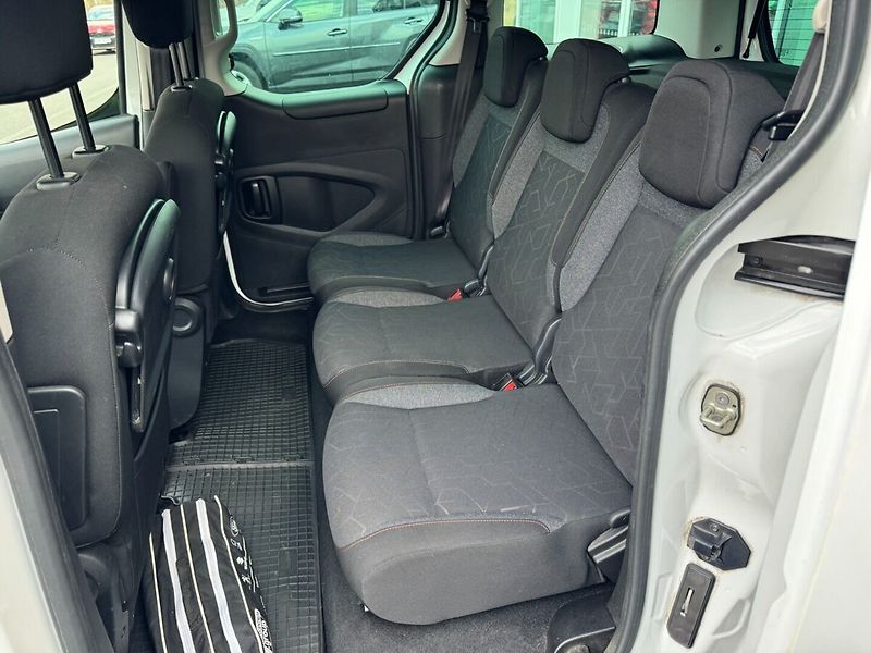 Peugeot Partner Teepee Active - fotka 10 z 16