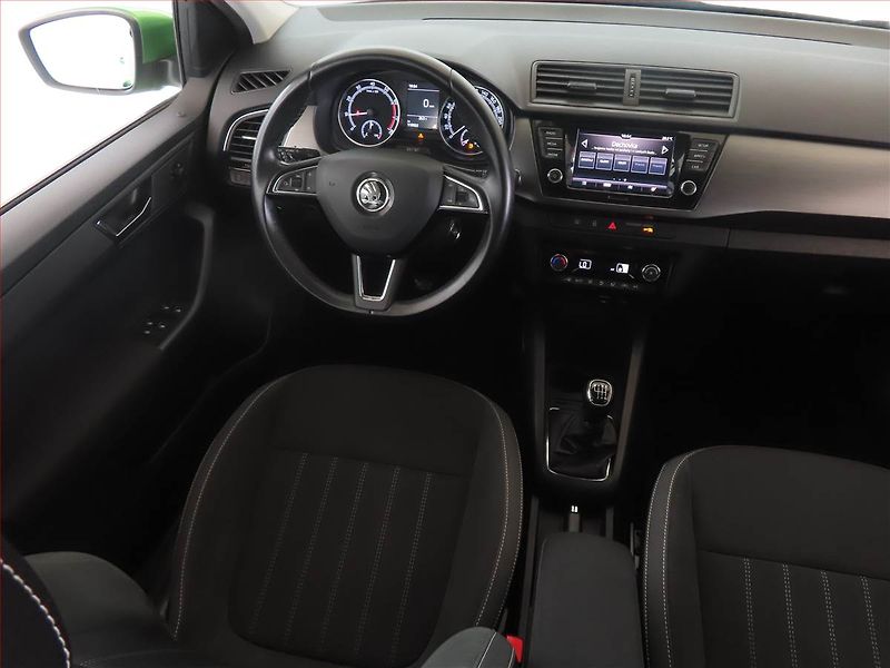 Škoda Fabia (2020) Style 1.0 TSI, Tempomat - fotka 7 z 14