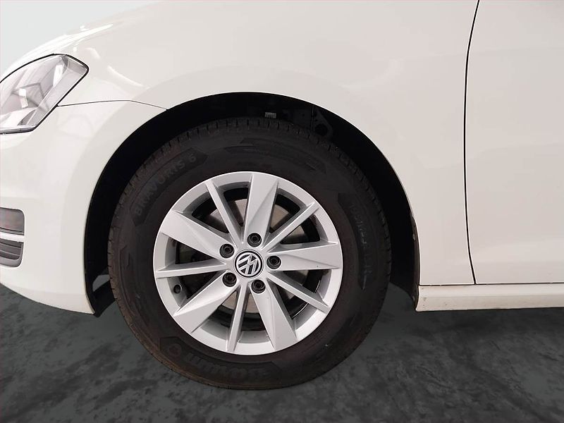 Volkswagen Golf (2016) 1.2 TSI, Serv.kniha, Tempomat - fotka 14 z 20