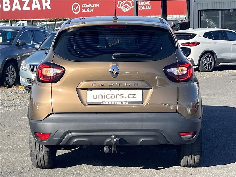 Renault Captur 1,2 TCe  Life - fotka 6 z 19