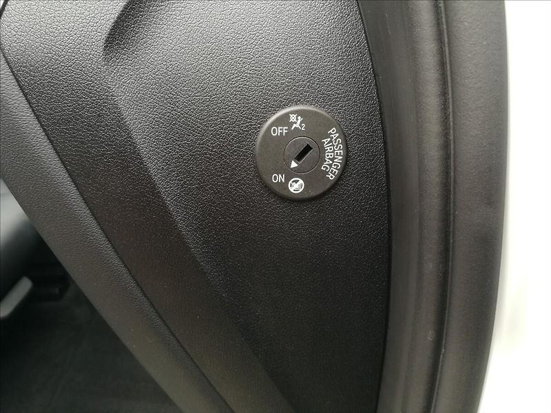 BMW X5 3,0 d xDrive 1.majitel - fotka 18 z 26