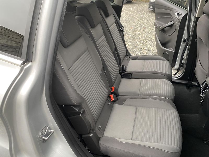 Ford C-MAX 1.5TDC-i 120PS NEW MODEL NAVI! - fotka 122 z 155