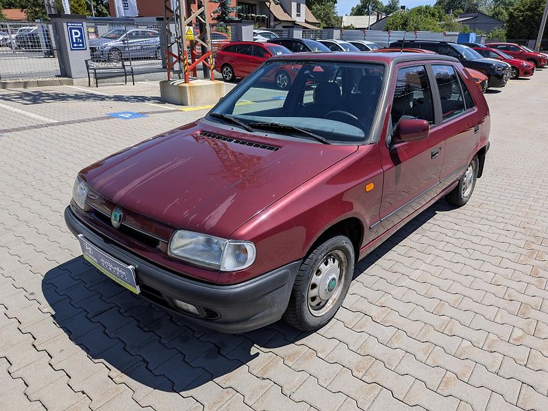 Škoda Felicia 1,3 50kW TAŽNÉ ,CENTRÁL   - fotka 3 z 16