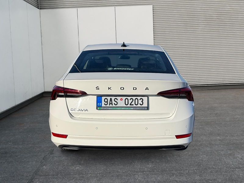 Škoda Octavia (2023) AMBITION 2.0TDI 110kW CZ DPH - fotka 5 z 11