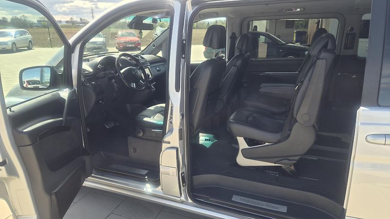 Mercedes-Benz Viano 3.0CDi V6, AUT 8míst DPH  - fotka 9 z 23