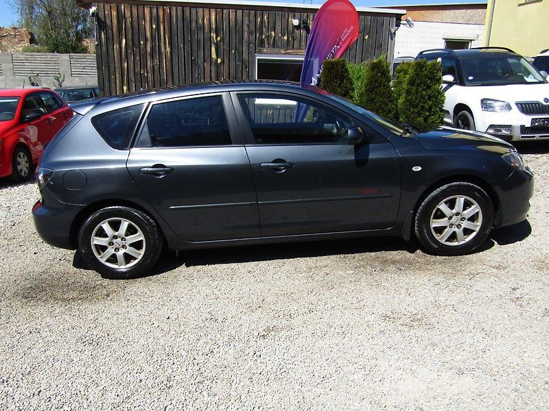 Mazda 3 (2009) 1.6 16V 77kW  CZ PŮVOD - fotka 9 z 35