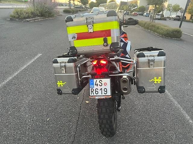KTM 1290 Super Adventure R (2022) 2022 - fotka 2 z 8