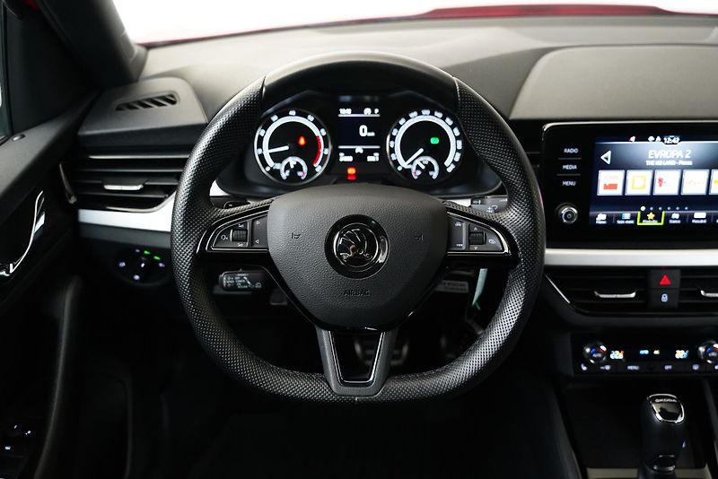 Škoda Kamiq - fotka 18 z 31