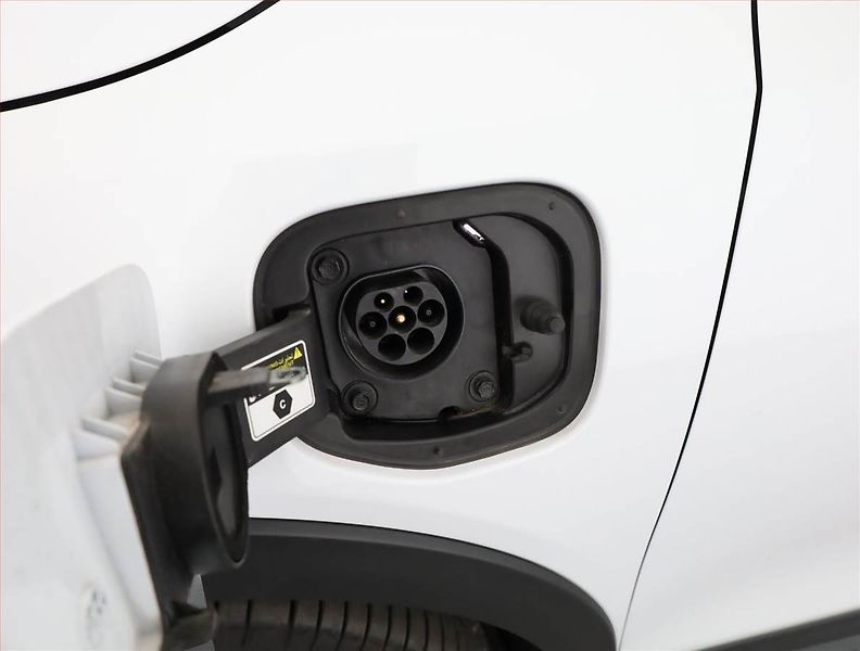 Kia XCeed (2025) Plug-in-Hybrid, DPH, Navigace - fotka 23 z 24